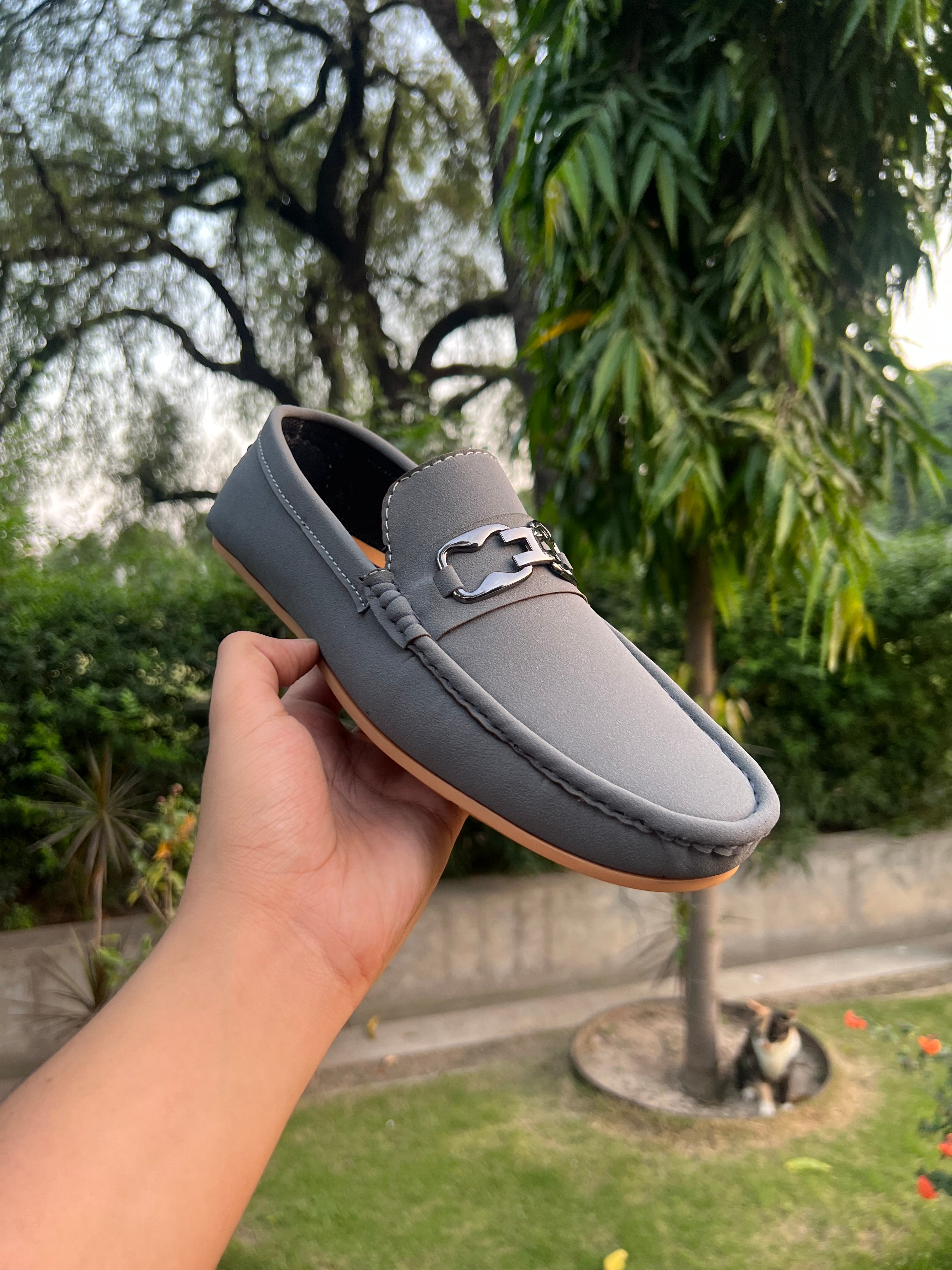 Grey exective loafer